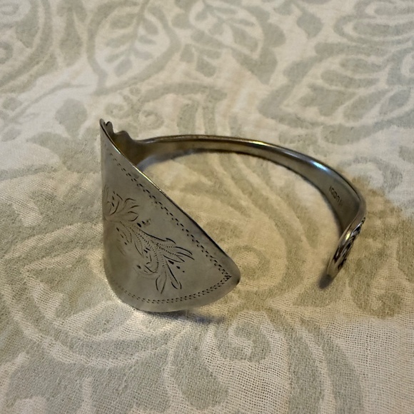 Silver spoon bracelet - Picture 3 of 4